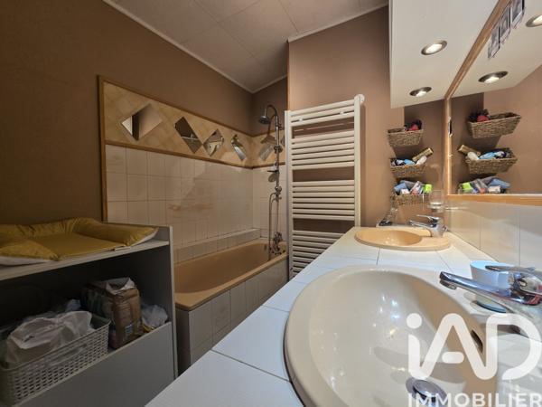 Maison à vendre 6 pièces 120 m² Saint-Jacques-de-Thouars