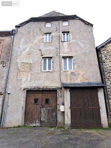 Maison à vendre à La Salvetat-Peyralès dans l'Aveyron (12440), ref : 1010188   
Aveyron