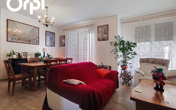 Appartement à vendre    5 pièces • 105,05 m2 Toulon