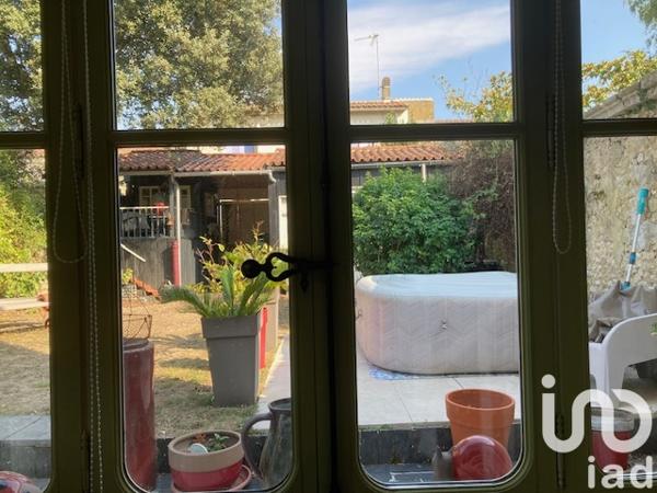 Maison à vendre 10 pièces 170 m² Marennes-Hiers-Brouage