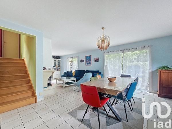 Maison 5 pièces de 125 m² à Chantepie (35135)