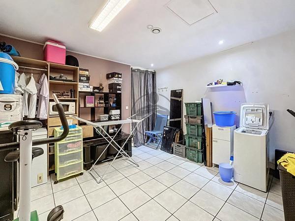 Vente Immeuble 181 m2 à Saint-Quentin