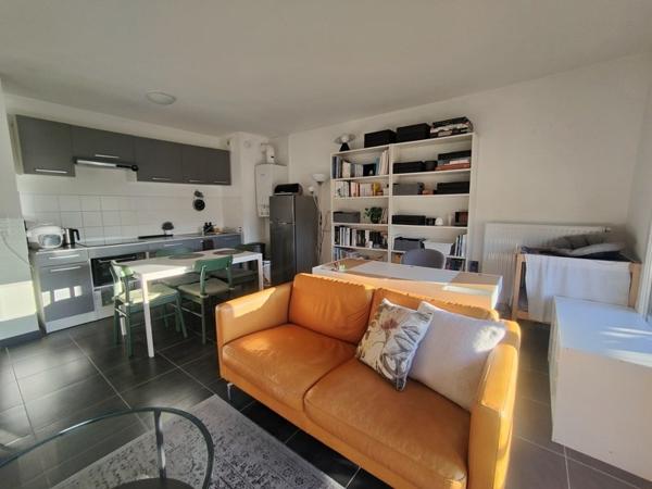 Appartement à vendre |  Latresne |  2 pièces | 44 m²