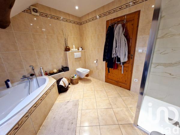 Longère 7 pièces de 145 m² à Crancey (10100)