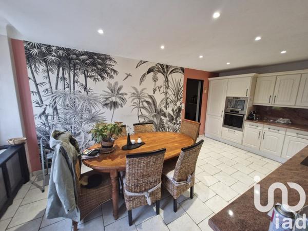 Longère 7 pièces de 145 m² à Crancey (10100)