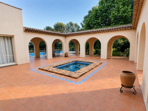 superbe maison de Maître type Hacienda