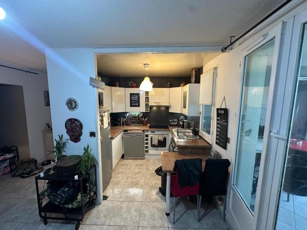 34070 MONTPELLIER T4 RESIDENCE SECURISEE PEU DE CHARGES 84M2