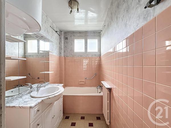 Appartement F4 à vendre  4 pièces - 64,74 m2 LYON - 69003