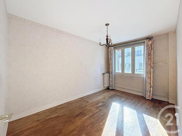 Appartement F4 à vendre  4 pièces - 64,74 m2 LYON - 69003