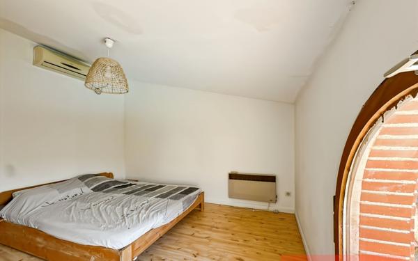 Maison à vendre    5 pièces •  Montans