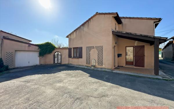 Maison à vendre    5 pièces •  Montans