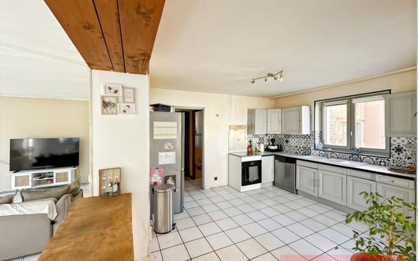 Maison à vendre    5 pièces •  Montans