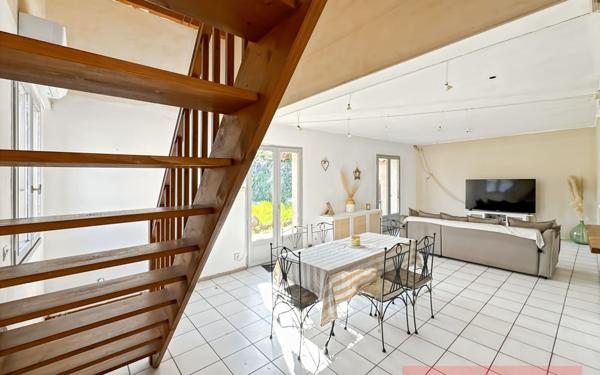 Maison à vendre    5 pièces •  Montans