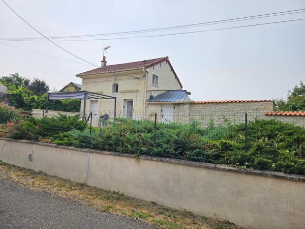 Maison à Thouars, 79100 - 4 pièces 68m²
