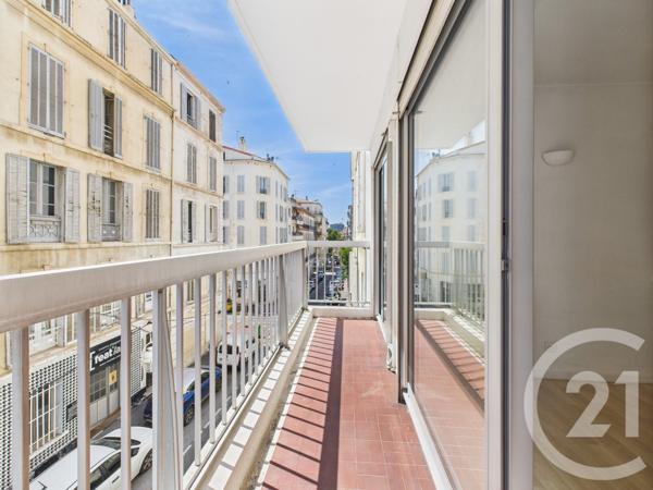 Appartement T4 à vendre  4 pièces - 89,62 m2 TOULON - 83