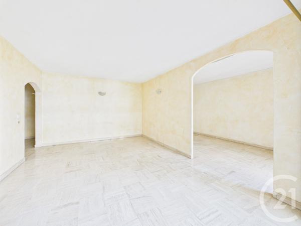Appartement T4 à vendre  4 pièces - 89,62 m2 TOULON - 83