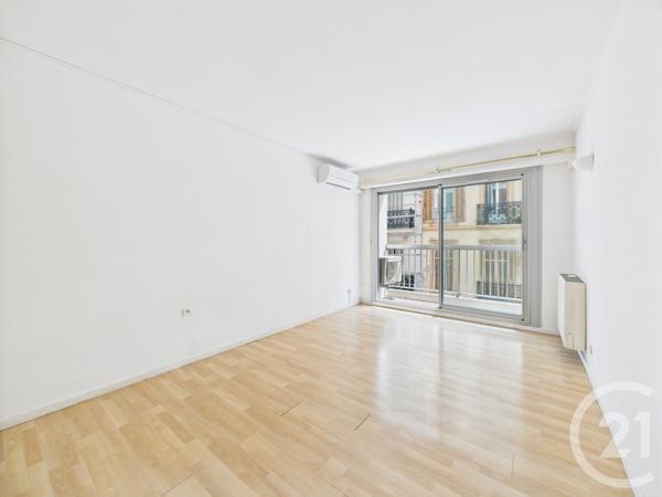 Appartement T4 à vendre  4 pièces - 89,62 m2 TOULON - 83