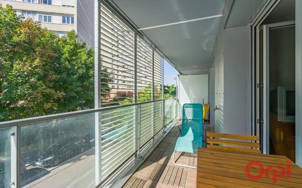 Appartement à vendre    2 pièces • 46,10 m2 Paris 14