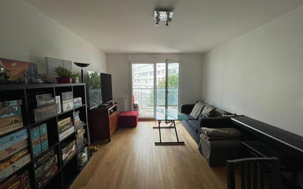 Appartement à vendre    2 pièces • 46,10 m2 Paris 14