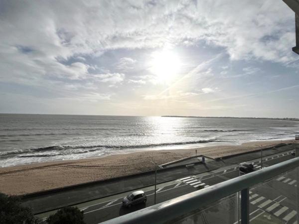 T3 face mer proche av. De Gaulle (poss. garage)