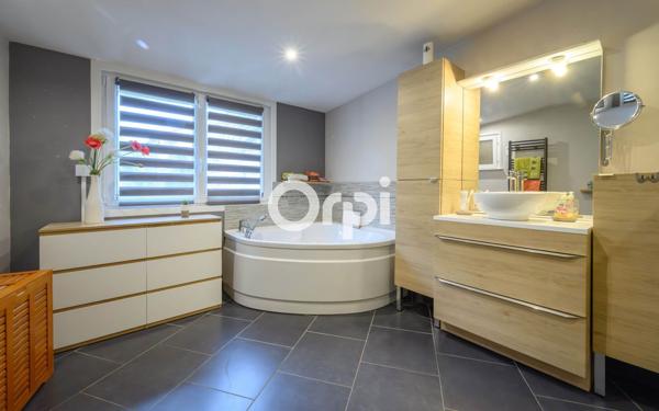 Maison à vendre    5 pièces • 169 m2 Grenay