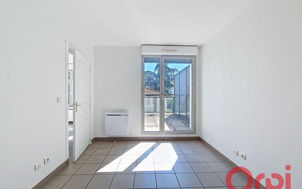 Appartement à louer    3 pièces • 53,16 m2 Lyon 3