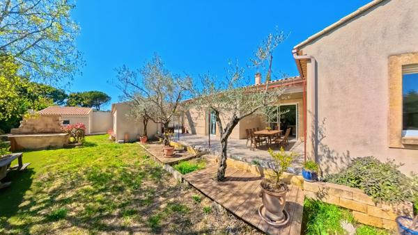 Rochefort-du-Gard (30650) A vendre, superbe maison rénovée Rochefort du Gard