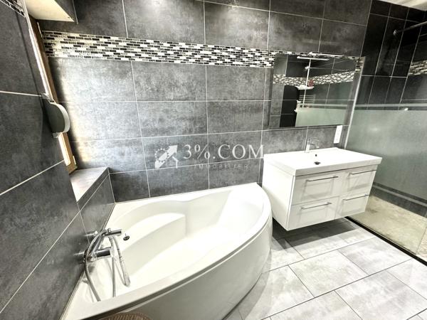 Maison 9 pièce(s) 4 chambre(s) 165 m²