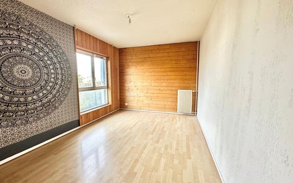 Appartement à vendre    4 pièces • 86 m2 Le Bouscat