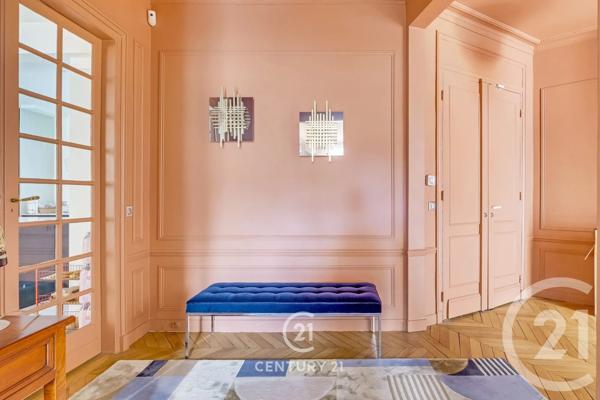 Appartement T8 à vendre  8 pièces - 245,10 m 2   PARIS  - 75016