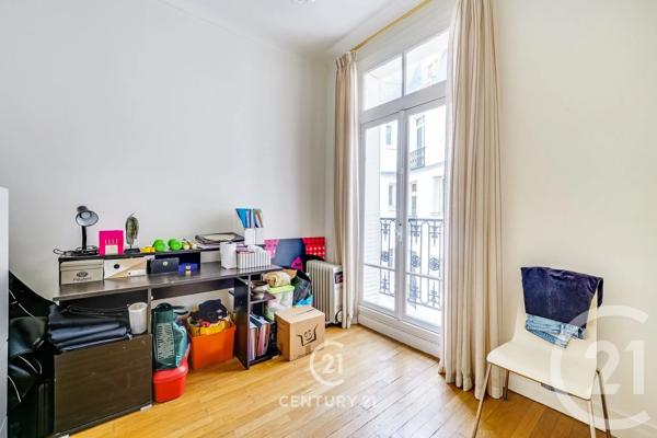 Appartement T8 à vendre  8 pièces - 245,10 m 2   PARIS  - 75016