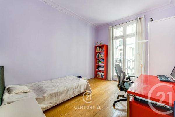 Appartement T8 à vendre  8 pièces - 245,10 m 2   PARIS  - 75016