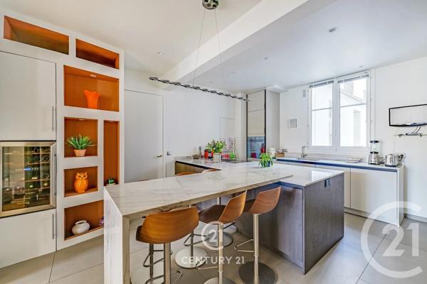 Appartement T8 à vendre  8 pièces - 245,10 m 2   PARIS  - 75016