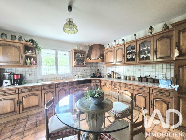 Maison à vendre 5 pièces 170 m² Ussac