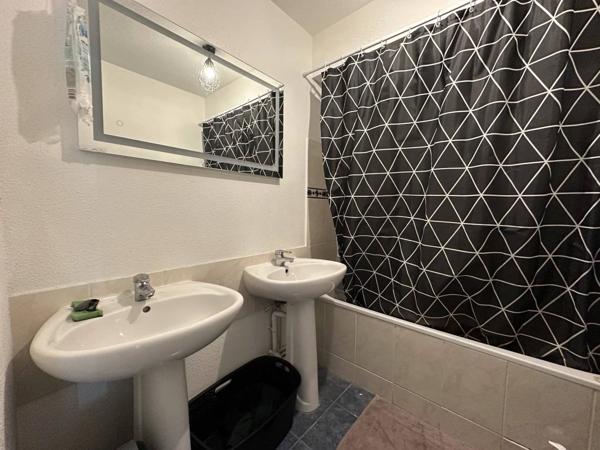 Koenigshoffen : T4 lumineux de 87 m² avec balcons