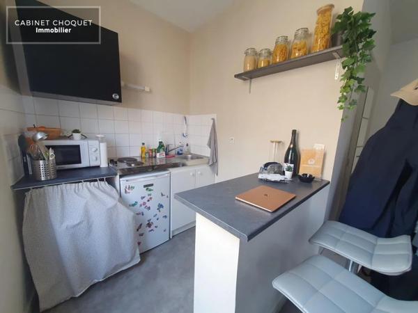 STUDIO LUMINEUX A LOUER - LILLE - 23 m 2 - 544 € charges comprises par mois