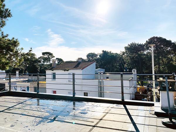 Appartement Les Mathes 2 pièce(s) et local commercial