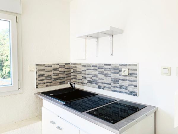 Appartement Les Mathes 2 pièce(s) et local commercial