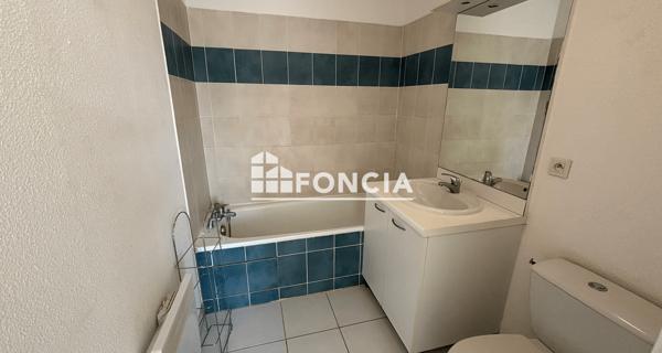 Location Appartement 2 pièces 39 m² - Romans-sur-isère 26100