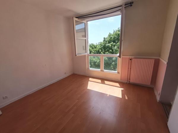 3P 74M2 à qqs mn à pied du RER A Cergy-Saint-Christophe