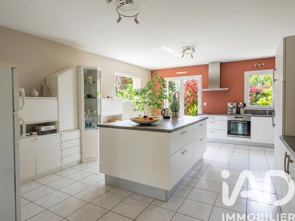 Maison à vendre 6 pièces 134 m² Grandchamp-des-Fontaines