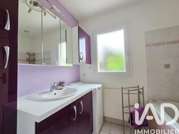 Maison à vendre 6 pièces 134 m² Grandchamp-des-Fontaines
