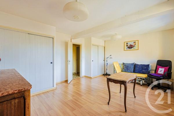 Appartement F4 à vendre  4 pièces - 88,24 m2 ECHIROLLES - 38