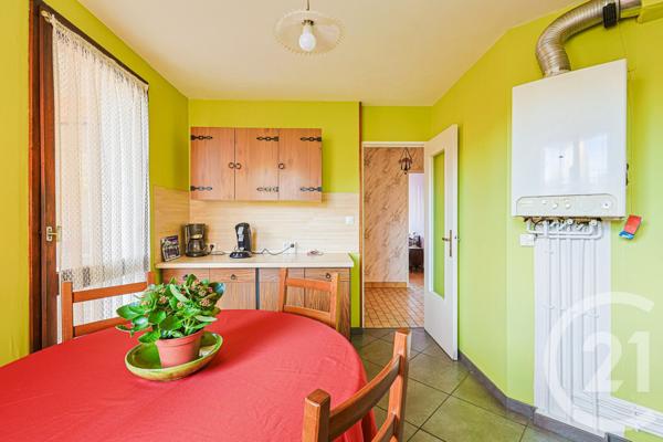 Appartement F4 à vendre  4 pièces - 88,24 m2 ECHIROLLES - 38