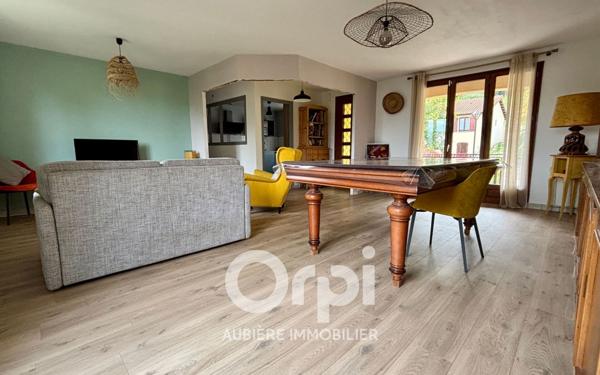 Maison à vendre    5 pièces • 130 m2 Coudes