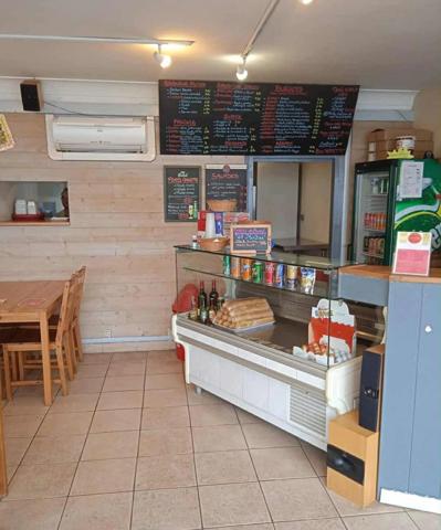 🔥 À vendre – Fonds de commerce Restauration rapide – Bon emplacement – Clientèle fidèle 🔥 LA CHAPELLE DES MARAIS (44)