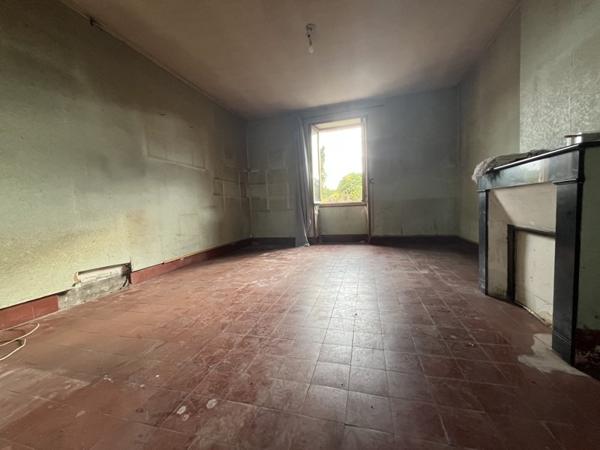 Maison à vendre |  Charenton-du-Cher |  1 pièce | 41 m²