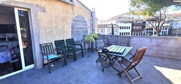 Maison à restaurer à vendre à Saint-Martin-de-Crau dans les Bouches-du-Rhône (13310), ref : 075/160   
Domaine du Lac