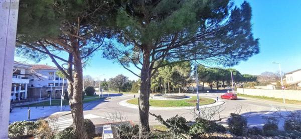 Maison à restaurer à vendre à Saint-Martin-de-Crau dans les Bouches-du-Rhône (13310), ref : 075/160   
Domaine du Lac