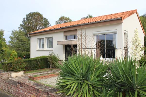 Maison à vendre 5 pièces SAINT REMY EN MAUGES (49)
